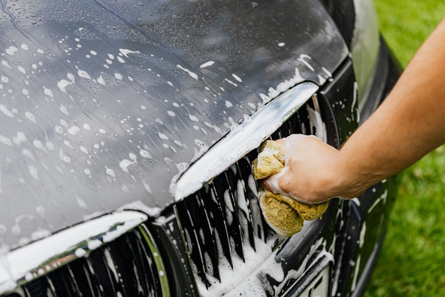 See the surprising benefits of a summer car wash from the best prestige hand car washing team in Sydney by VAR Automotive